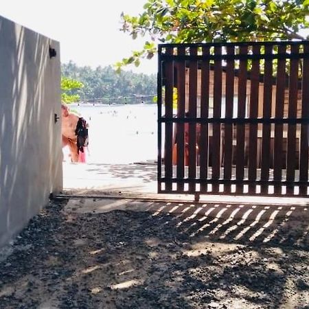 Surf Villa Hiriketiya Matara Dış mekan fotoğraf