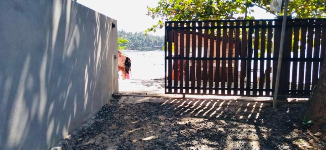 Surf Villa Hiriketiya Matara Dış mekan fotoğraf